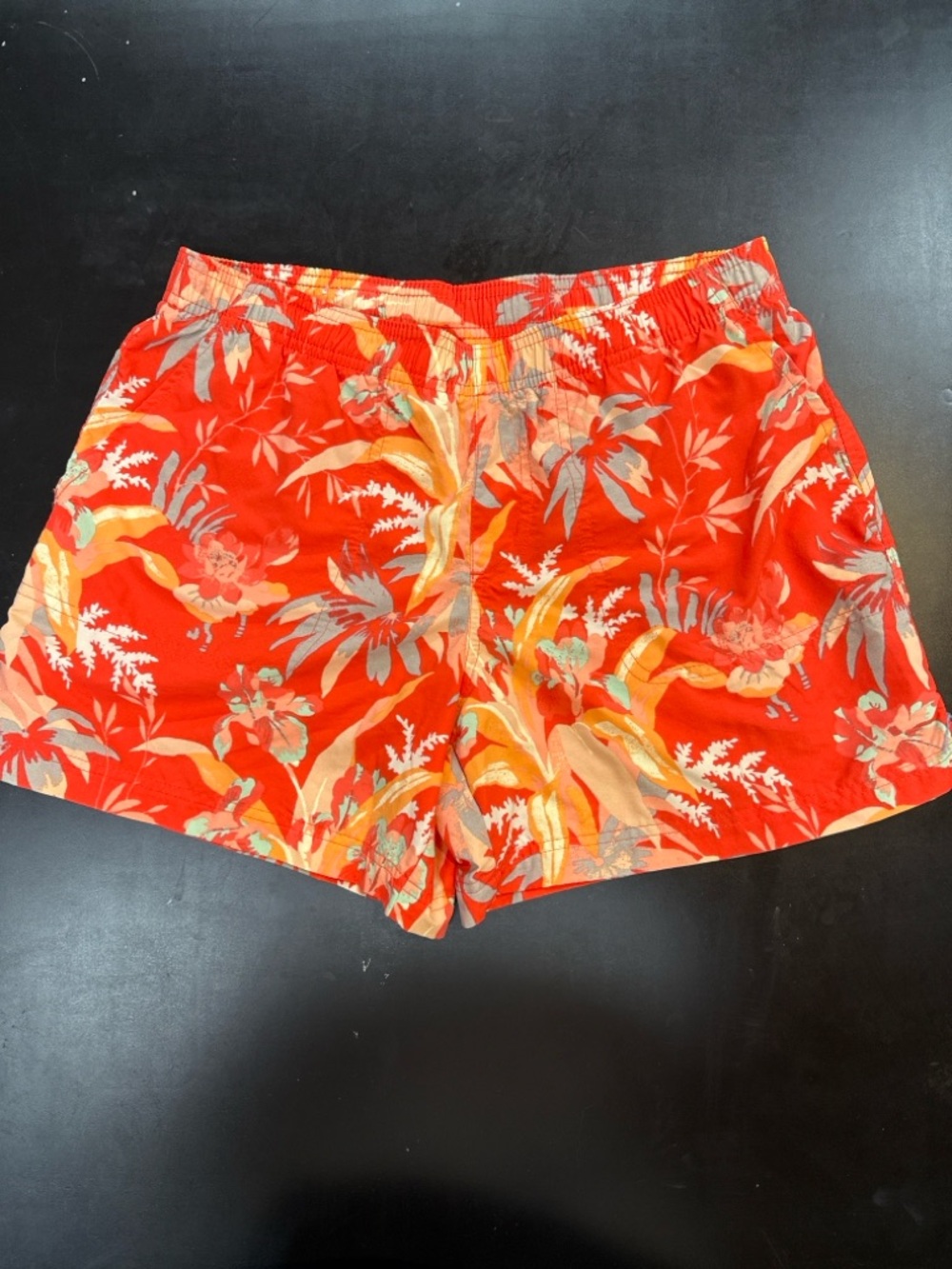 Columbia Swim Trunks Mens M Red Tropical Floral Beach Shorts Mesh Lined
